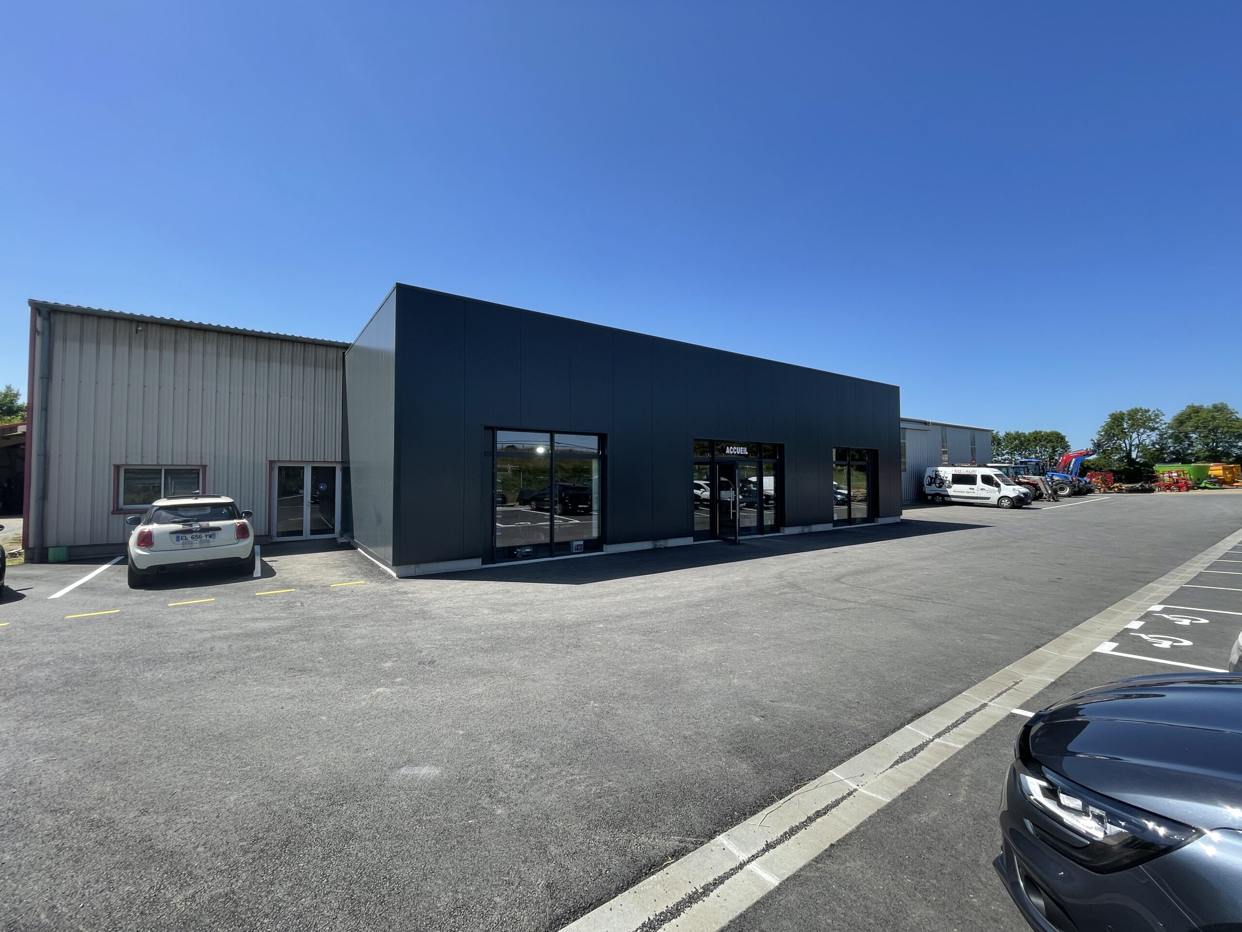 Perspective frontale du bâtiment à Beauchamps